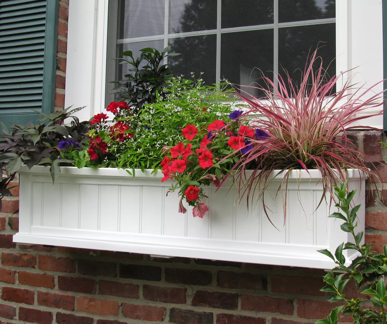 Mayne Inc. Cape Cod 4' Window Box 3 Mayne Inc. Cape Cod 4' Window Box