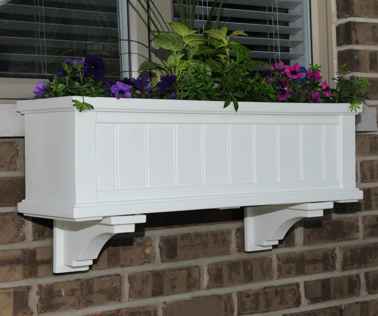 Mayne Inc. Cape Cod 4' Window Box 5 Mayne Inc. Cape Cod 4' Window Box - Image 3