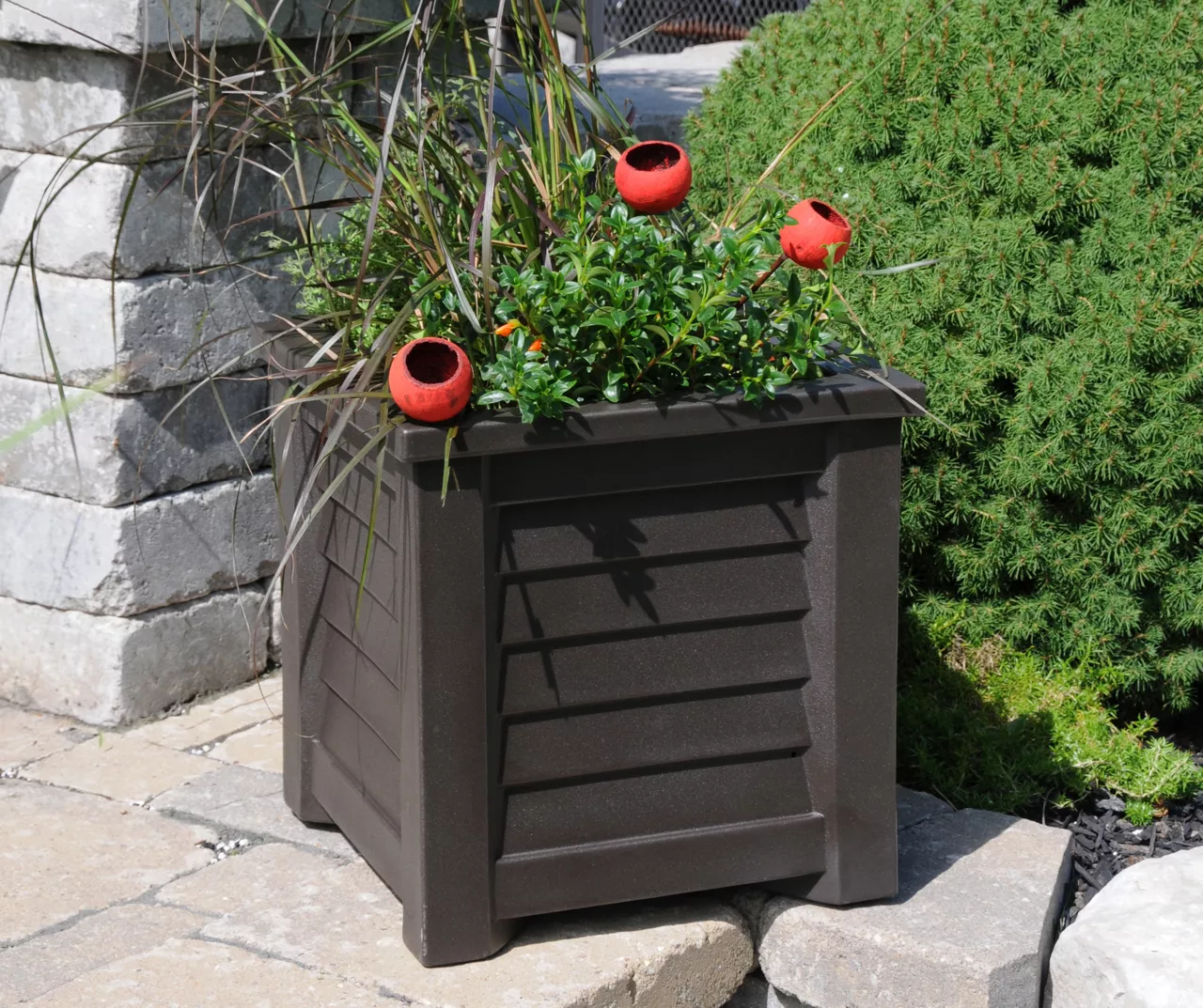 Mayne Inc. Lakeland 16" Square Planter 4 Mayne Inc. Lakeland 16" Square Planter - Image 2