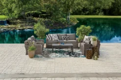 Broyhill Eastlake Outdoor Area Rug -Garden Furniture Store 810497110 1 1
