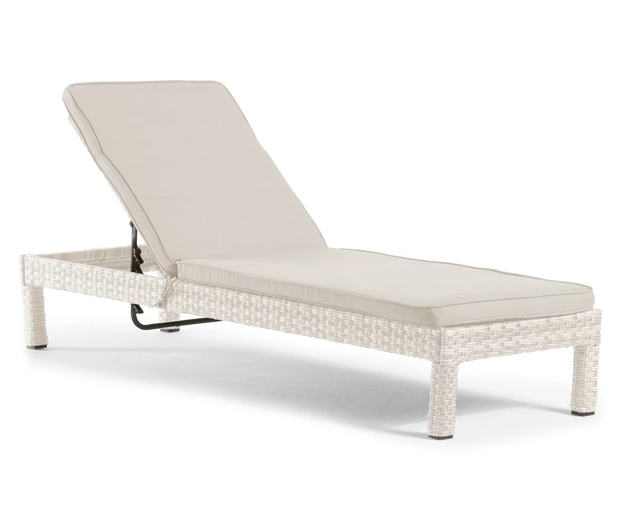 Broyhill Eagle Brooke All-Weather Wicker Cushioned Chaise Lounger 5 Broyhill Eagle Brooke All-Weather Wicker Cushioned Chaise Lounger - Image 3