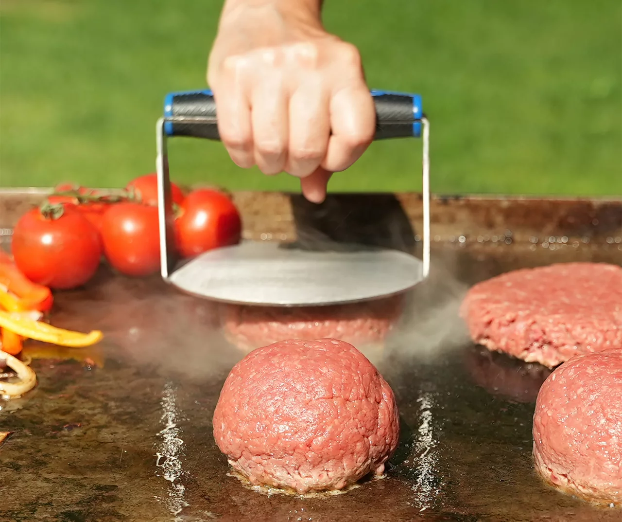 RAZOR Stainless Steel Burger Smasher Press 4 RAZOR Stainless Steel Burger Smasher Press - Image 2