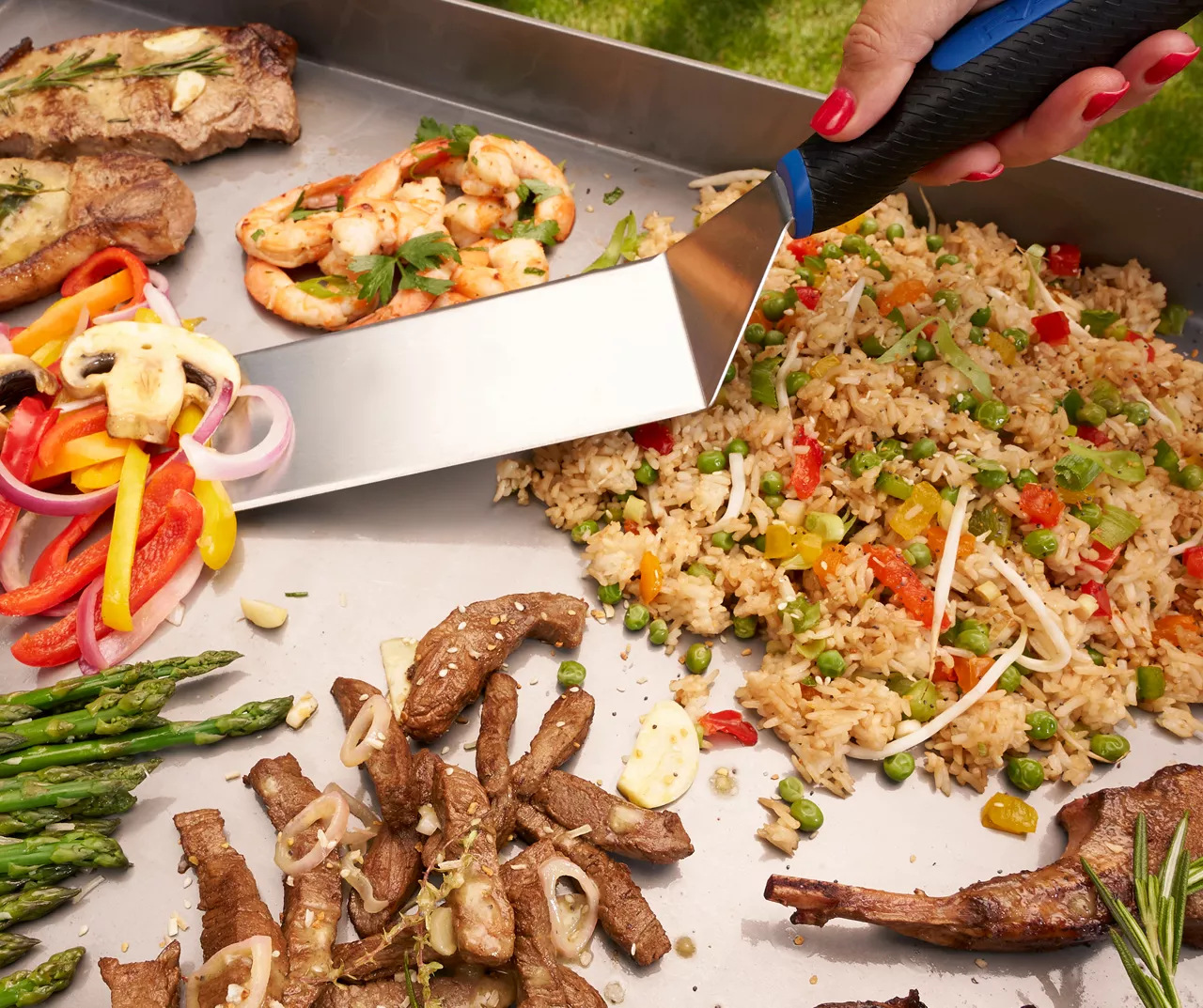 RAZOR Solid Stainless Steel Griddle Spatula 4 RAZOR Solid Stainless Steel Griddle Spatula - Image 2